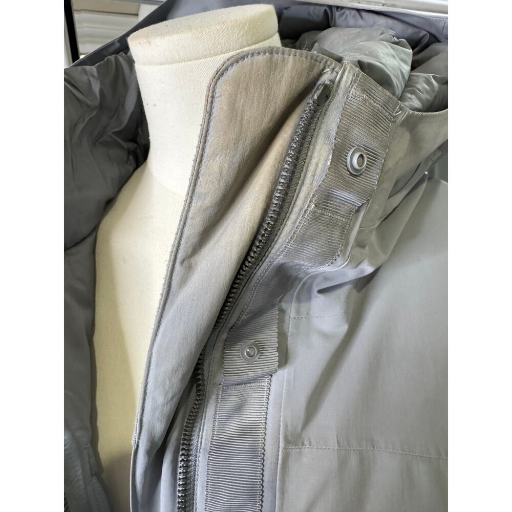 Lululemon Winter Warrior Long Parka - Picture 12 of 16